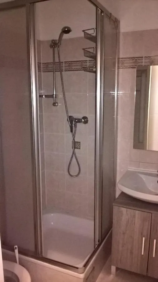 Small Apartment Near The Center Vienna
